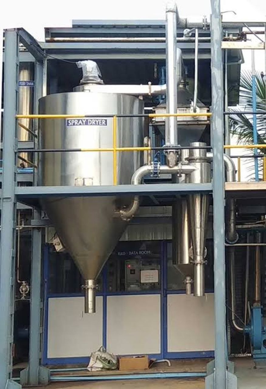 Spray dryer installation